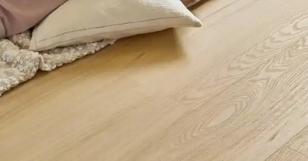 Prémium Arbiton SPC vinyl padló Woodric Eir CWS206