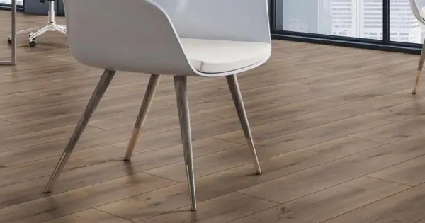 Szuper ajánlat Kaindl laminált padló Natural Touch Széles 8 mm 34242