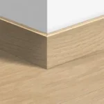 Szuper akció Quick Step Balance 40032 58 mm-es dekorazonos vinyl szegélyléc Akciós Készlet