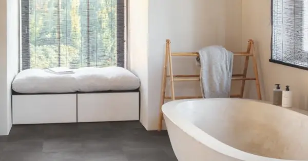 Különleges ajánlat Quick Step vinyl padló Alpha Oro Base Tiles 4 mm AVSTT40231