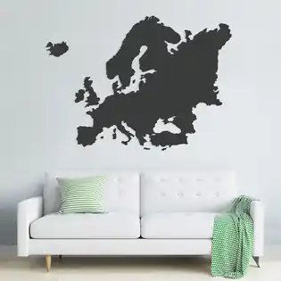 Európa térkép fából – gravírozott kontúrral Alacsony ár